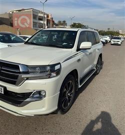 تويوتا لاندكروزر